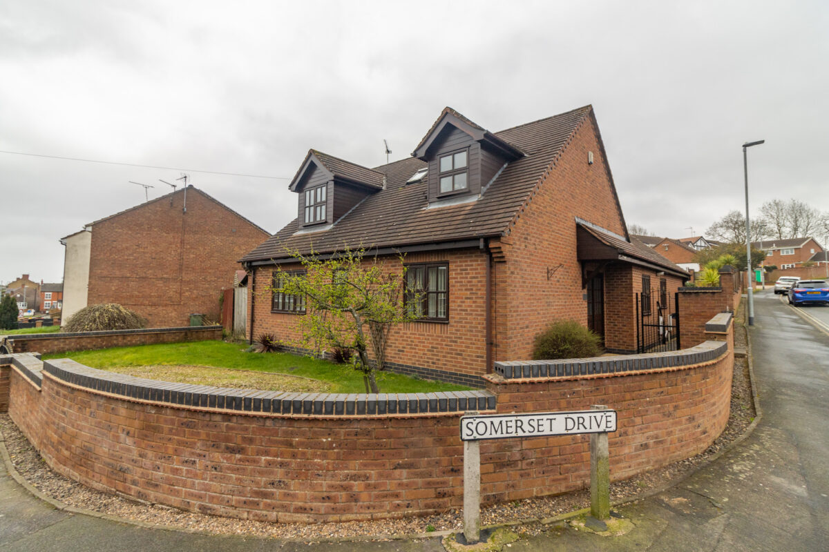 Somerset Drive, Glenfield, LE3