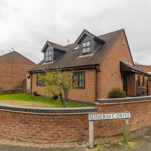Somerset Drive, Glenfield, LE3