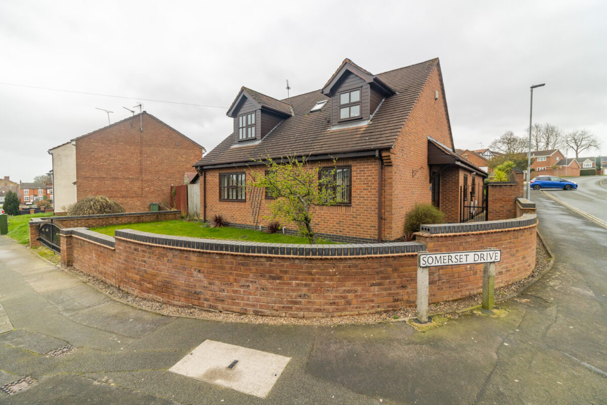 Somerset Drive, Glenfield, LE3