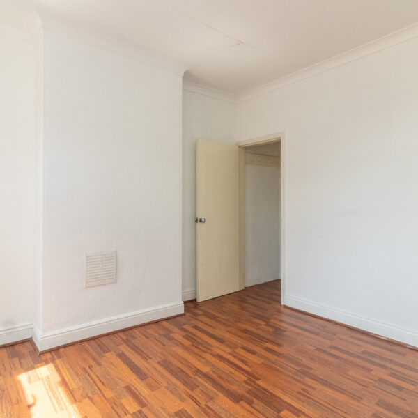 St. Saviours Road, Leicester, LE5