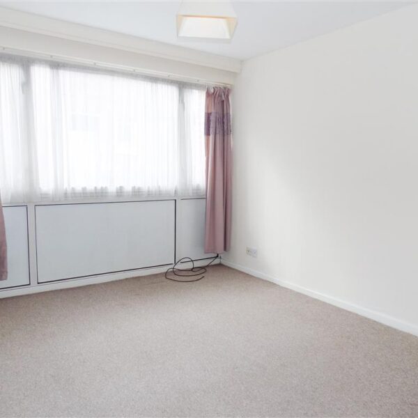 Lower Cambridge Street