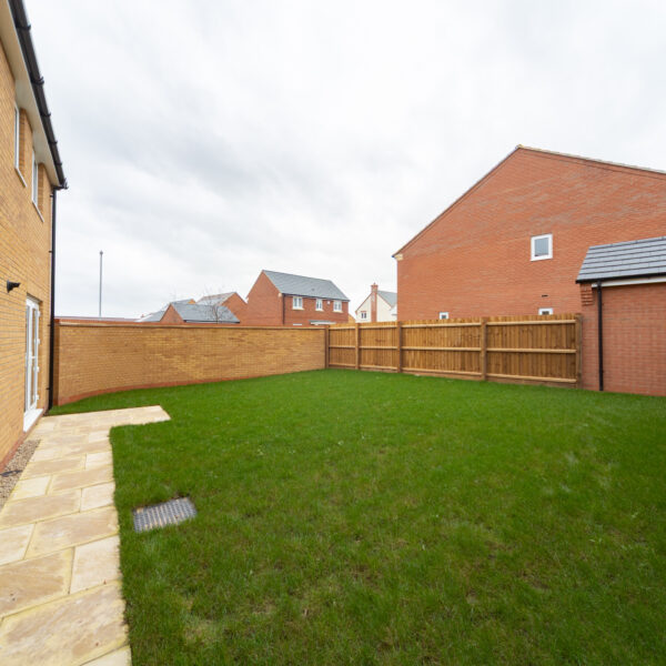 William Railton Road, Garendon Park, LE12