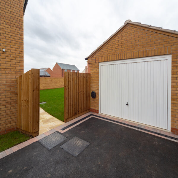 William Railton Road, Garendon Park, LE12