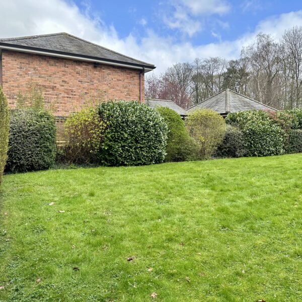 Stelle Way, Glenfield, LE3