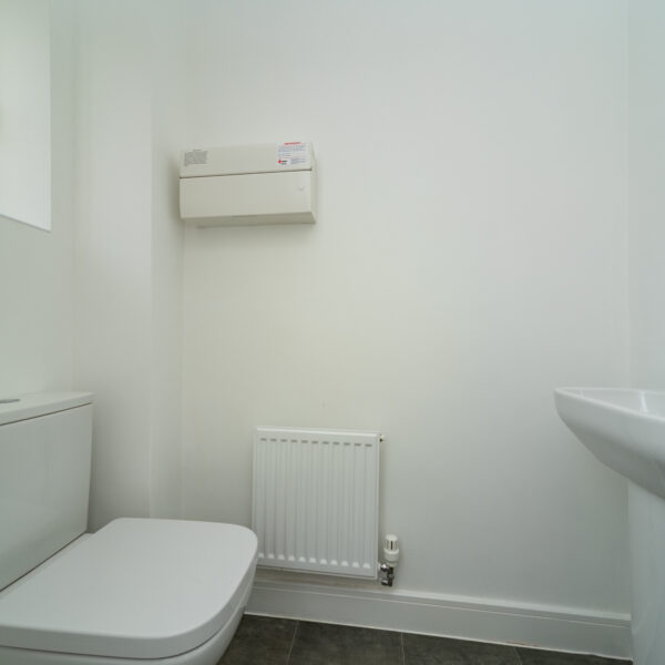 Baily Road, Loughborough, LE12