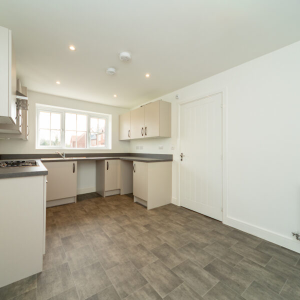 Baily Road, Loughborough, LE12