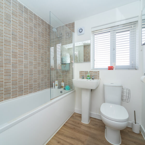 Woodpecker Way, Shepshed, LE12