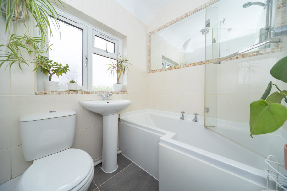 Garendon Avenue, Hathern, LE12