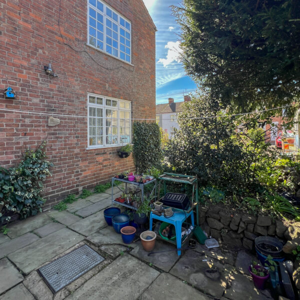 Gladstone Street, Loughborough, LE11