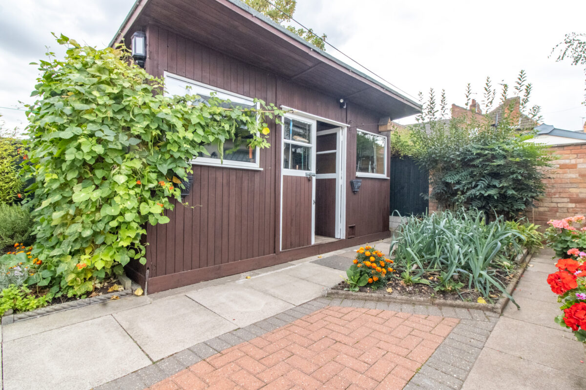 St. Andrews Road, Leicester, LE2