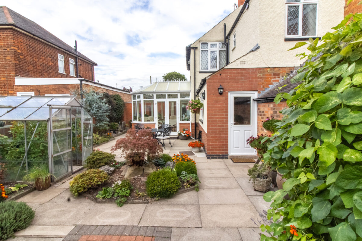 St. Andrews Road, Leicester, LE2