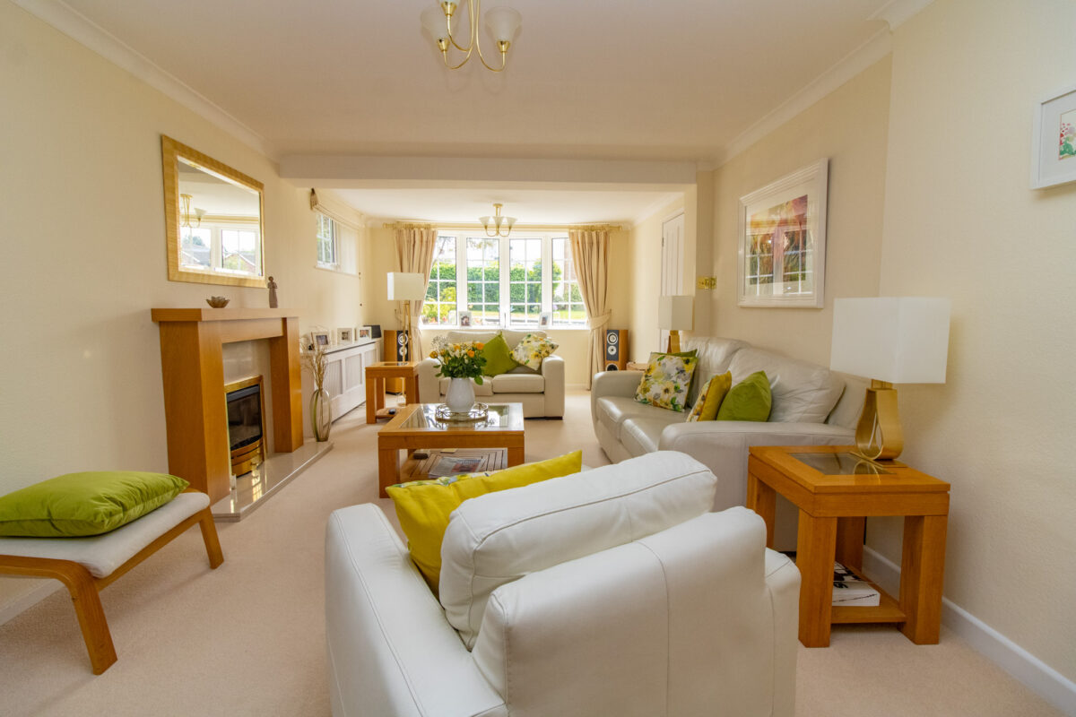 Newstead Avenue, Bushby, LE7