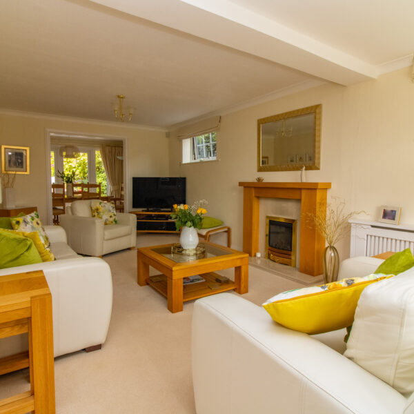 Newstead Avenue, Bushby, LE7