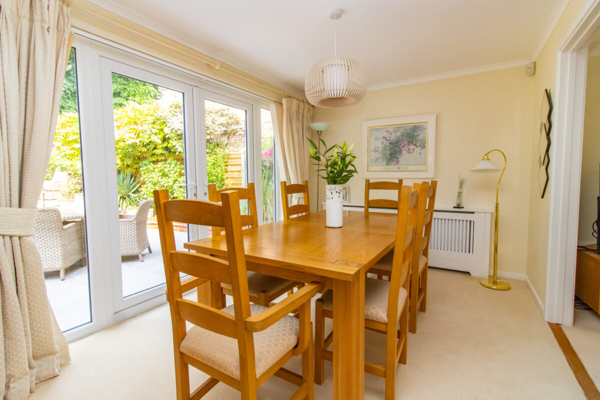 Newstead Avenue, Bushby, LE7