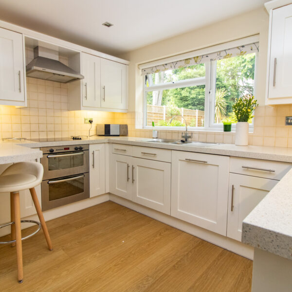 Newstead Avenue, Bushby, LE7