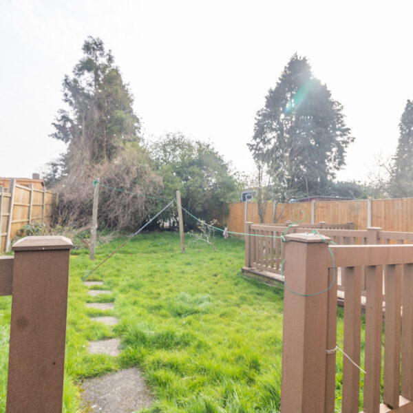 Hallam Crescent East, Leicester, LE3