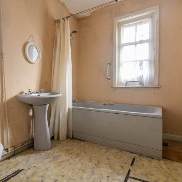 Hallam Crescent East, Leicester, LE3