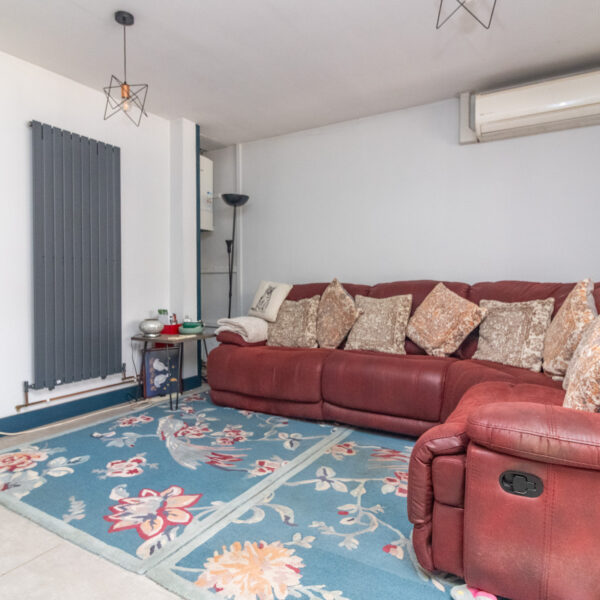 Forest Rise, Thurnby, LE7