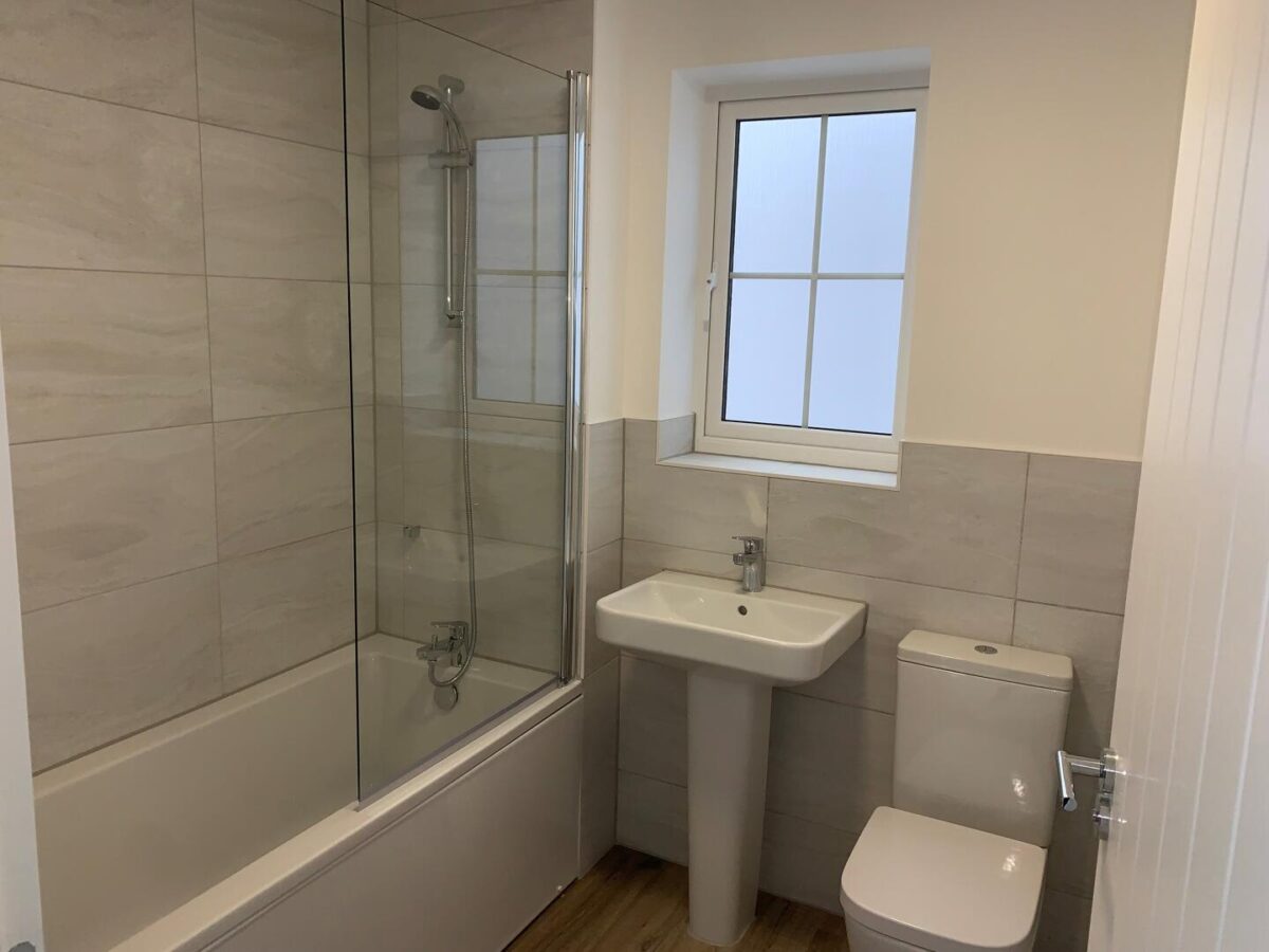 Chester Avenue, Rothley