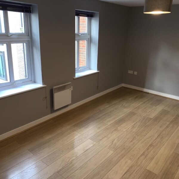 New Walk Central, 79 Princess Road East