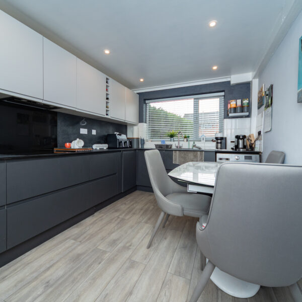 Deighton Way, Loughborough, LE11