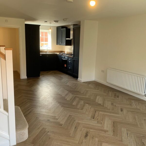 Chester Avenue, Rothley