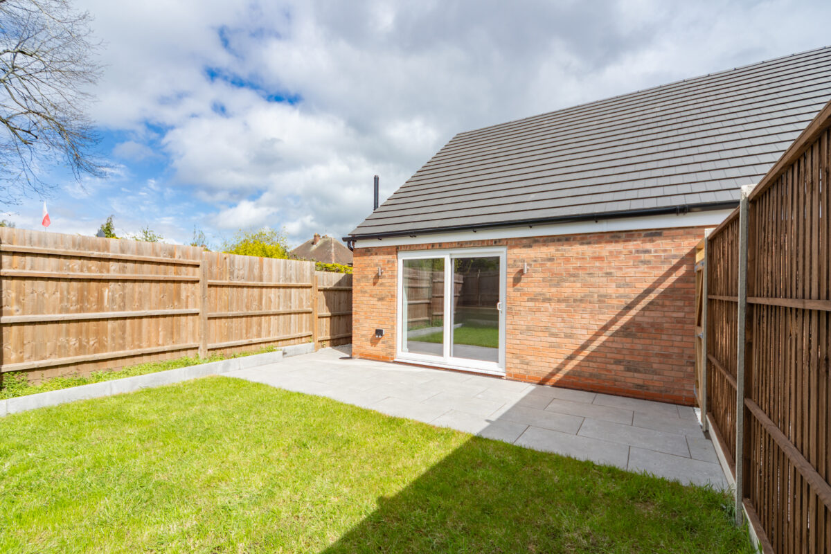 Holt Drive, Loughborough, LE11