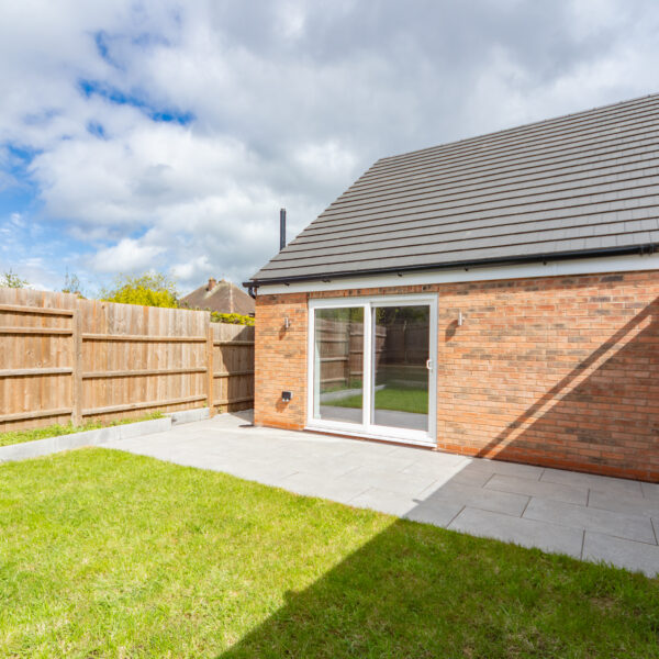 Holt Drive, Loughborough, LE11