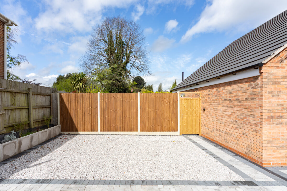 Holt Drive, Loughborough, LE11