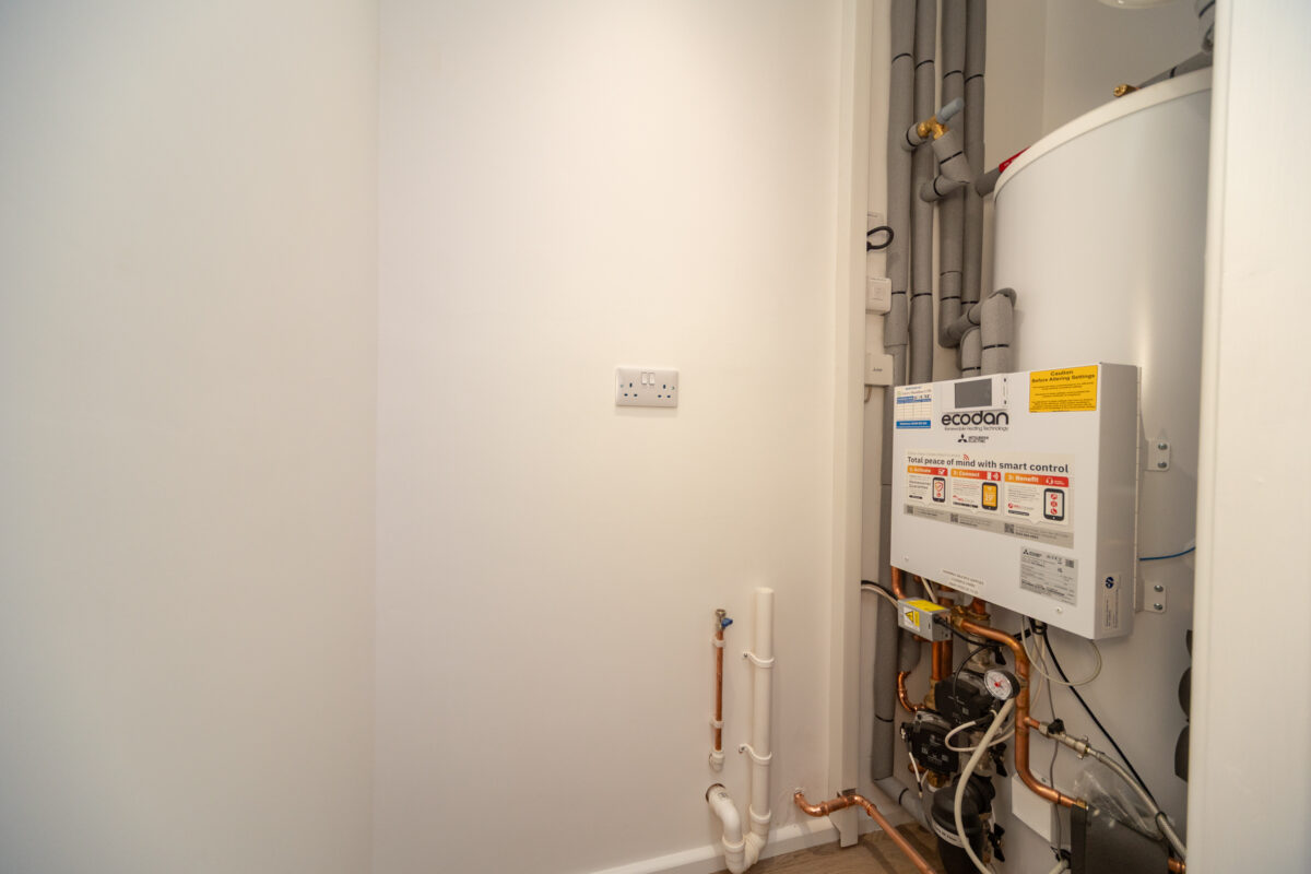 Holt Drive, Loughborough, LE11