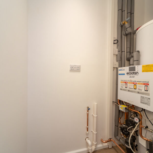 Holt Drive, Loughborough, LE11