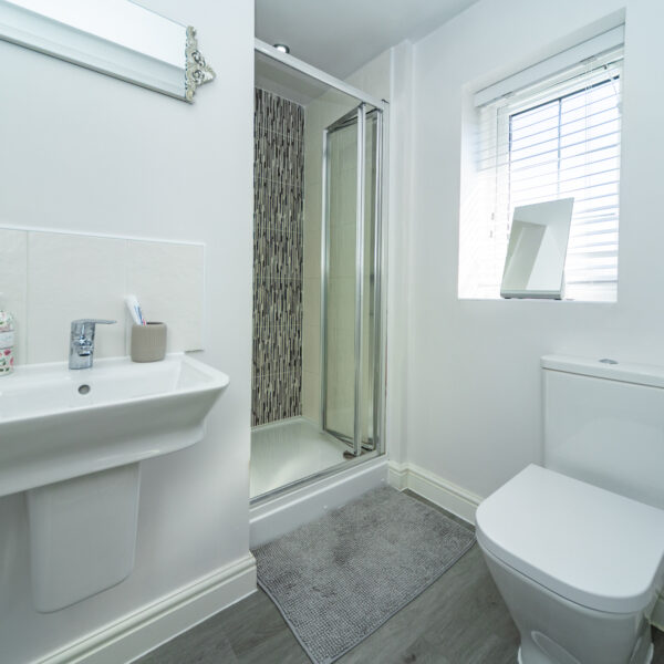 Glen Road, Loughborough, LE11