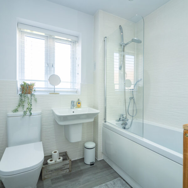 Glen Road, Loughborough, LE11