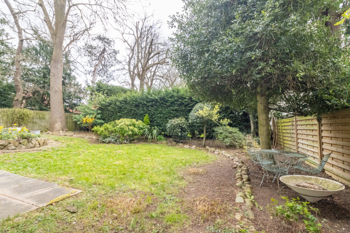 Melton Road, Syston, LE7