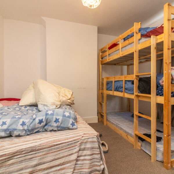 Cedar Road, Leicester, LE2