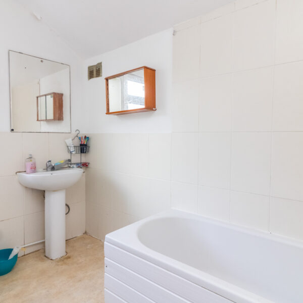 Cedar Road, Leicester, LE2