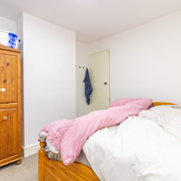 Cedar Road, Leicester, LE2