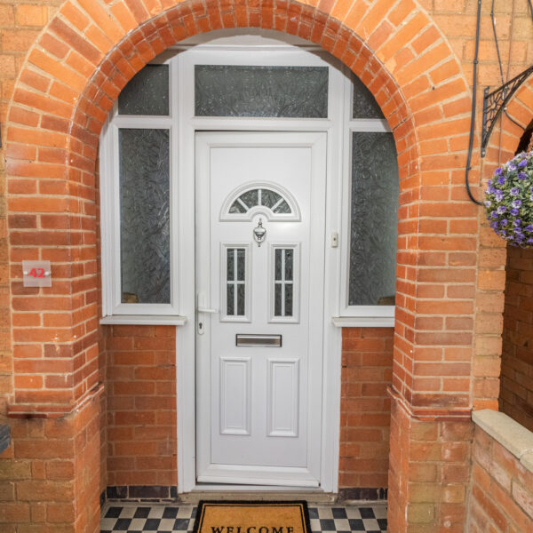 Central Avenue, Syston, LE7