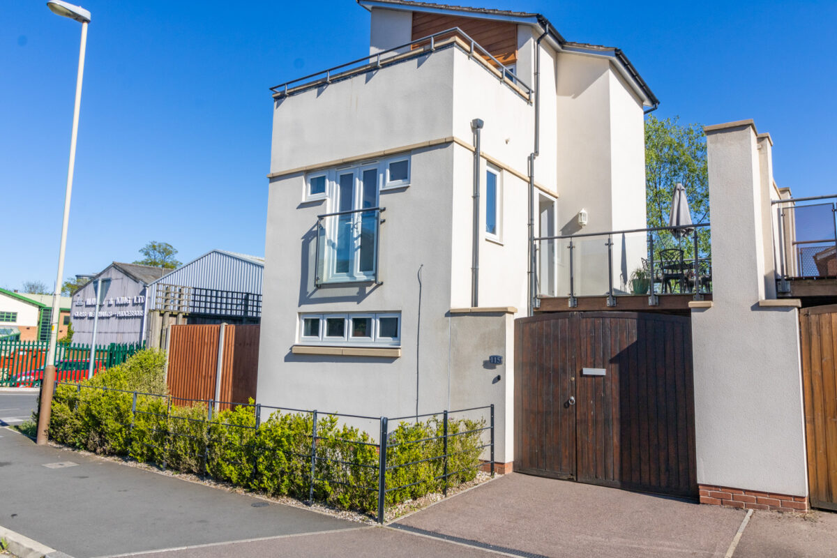 Watkin Road, Leicester, LE2