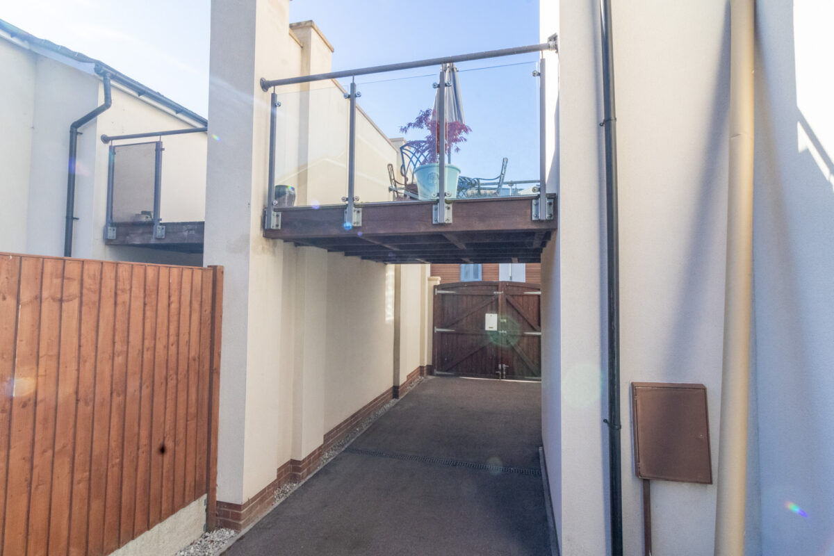 Watkin Road, Leicester, LE2