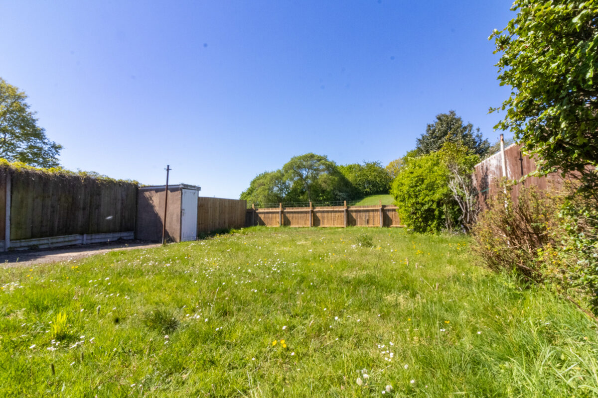 Butcombe Road, Leicester, LE4