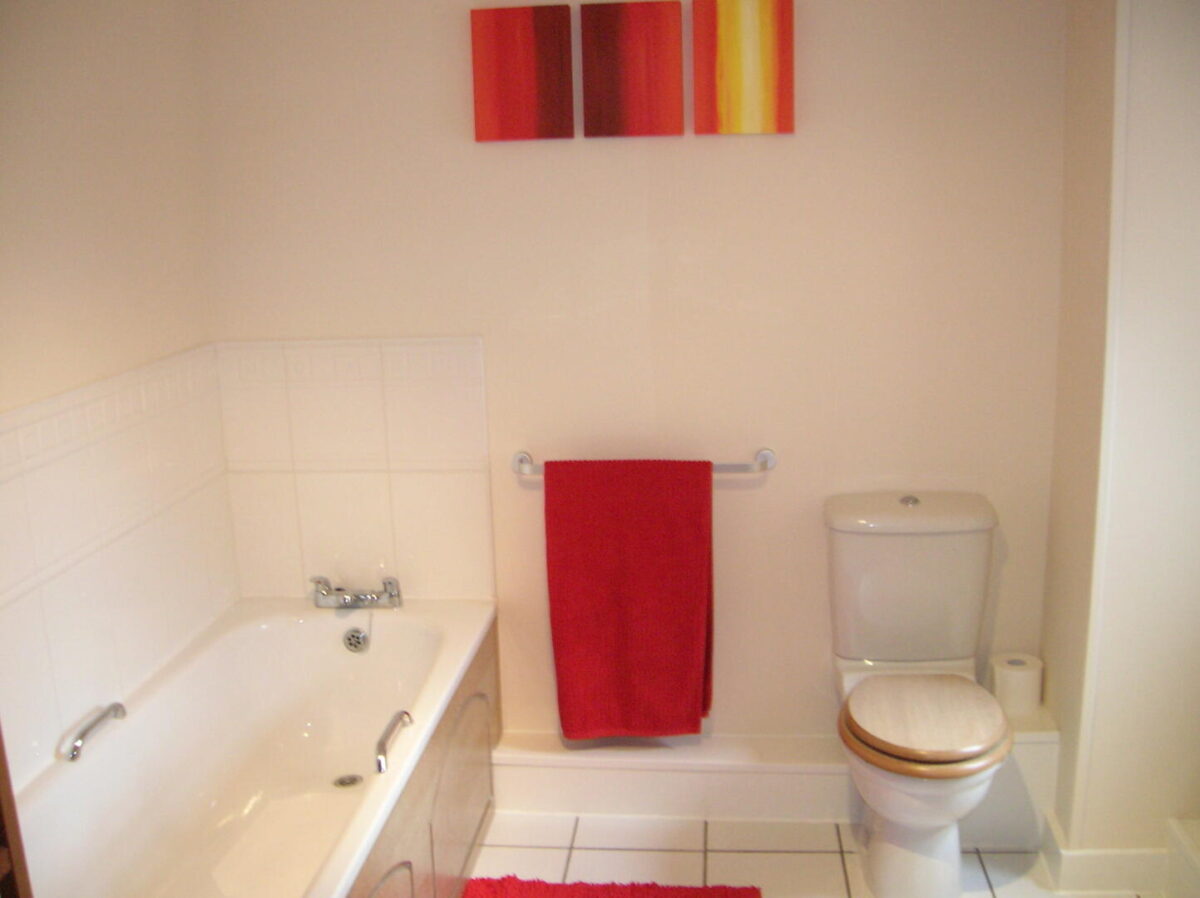 New Walk Central, 79 Princess Road East