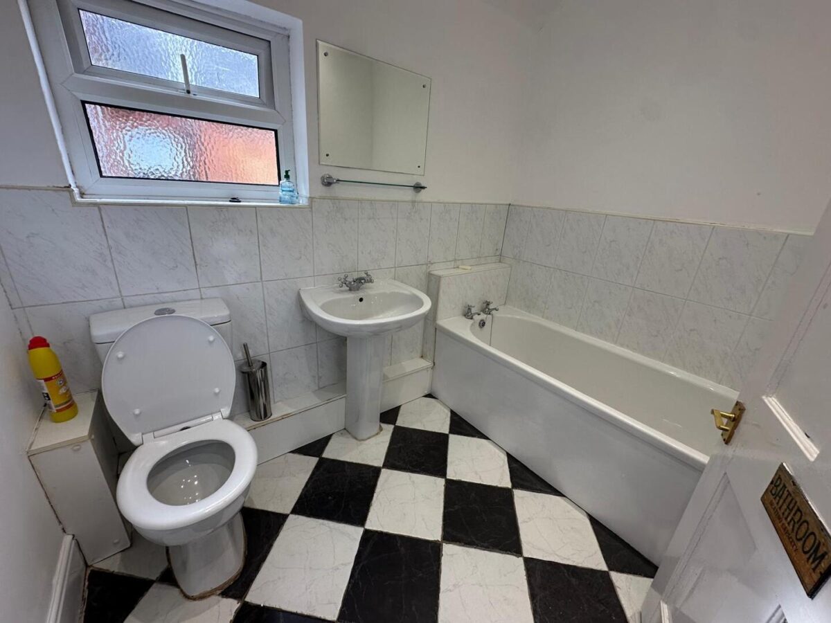 Middleton Place, Loughborough