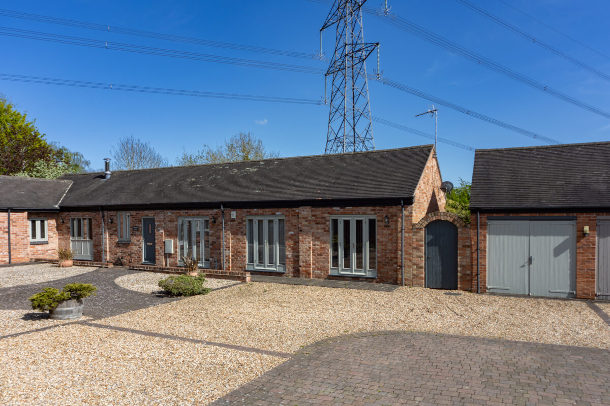 Station Road, Rothley, LE7