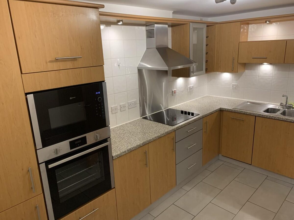 New Walk Central, 79 Princess Road East