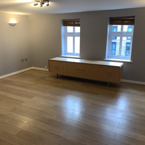 New Walk Central, 79 Princess Road East