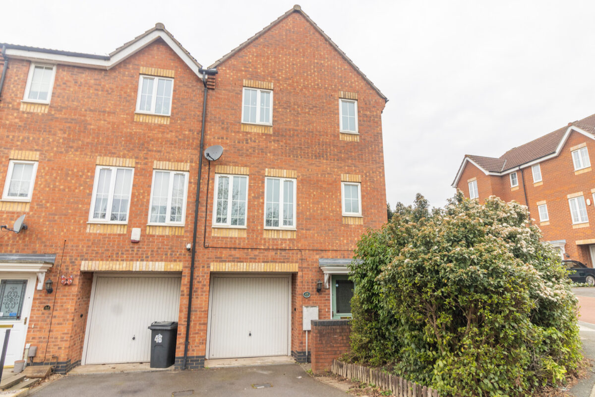 Oakwood Road, Leicester, LE4