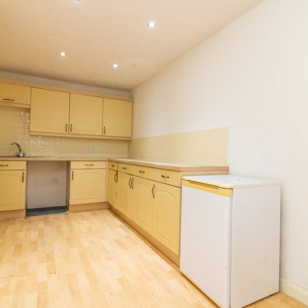 Oakwood Road, Leicester, LE4