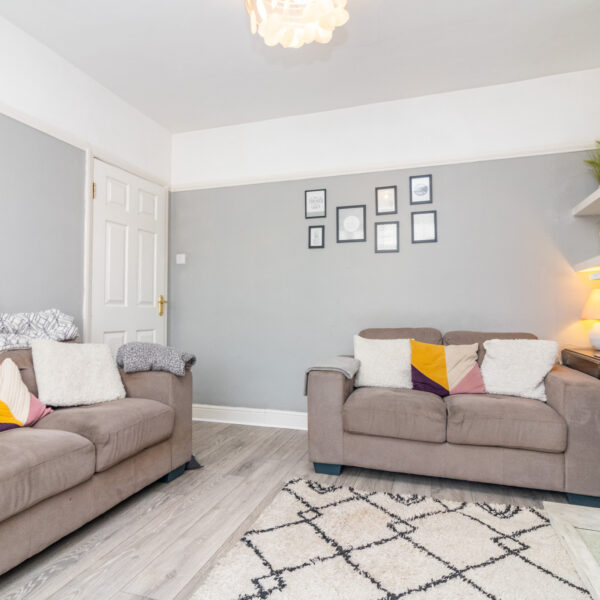 Broad Street, Syston, LE7