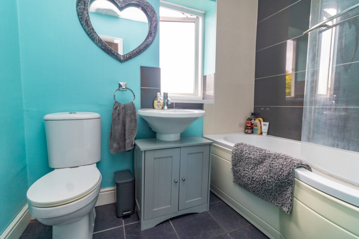St. Martins Drive, Desford, LE9
